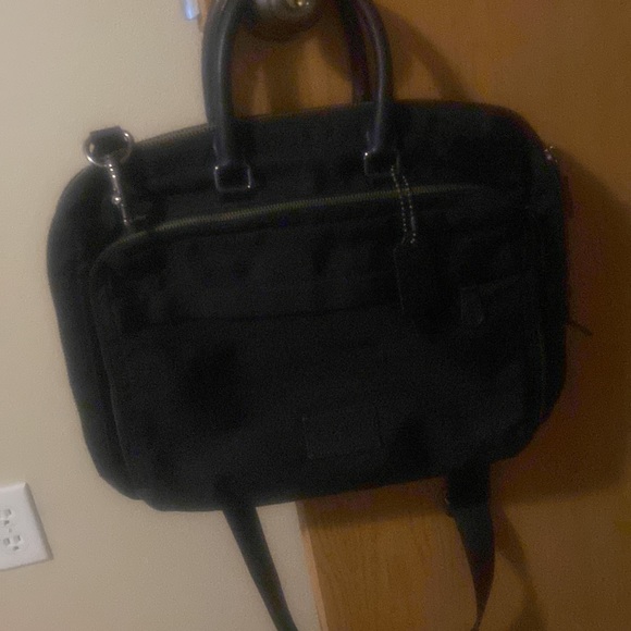 Coach Messenger bag in excellent condition clean no scratches almost new - Picture 5 of 5